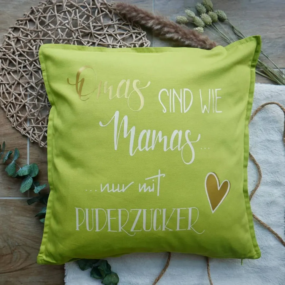 Grüner Polster mit Omas sind wie Mamas, nur mit Puderzucker