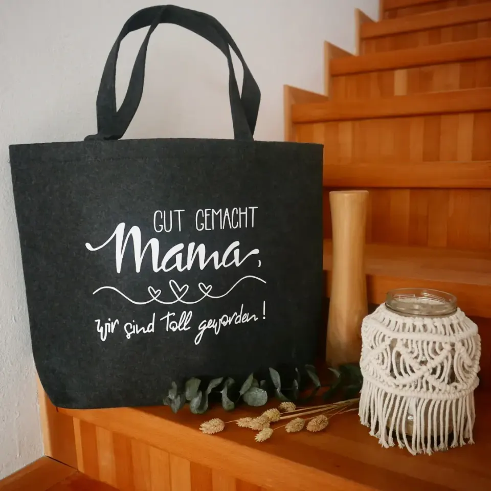 Schwarzer Filzshopper mit Gut gemacht Mama, wir sind toll geworden